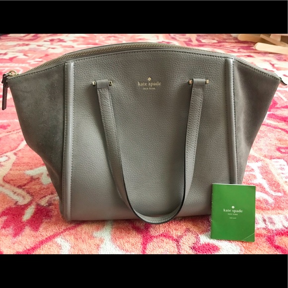 kate spade Handbags - Kate Spade Grey Purse